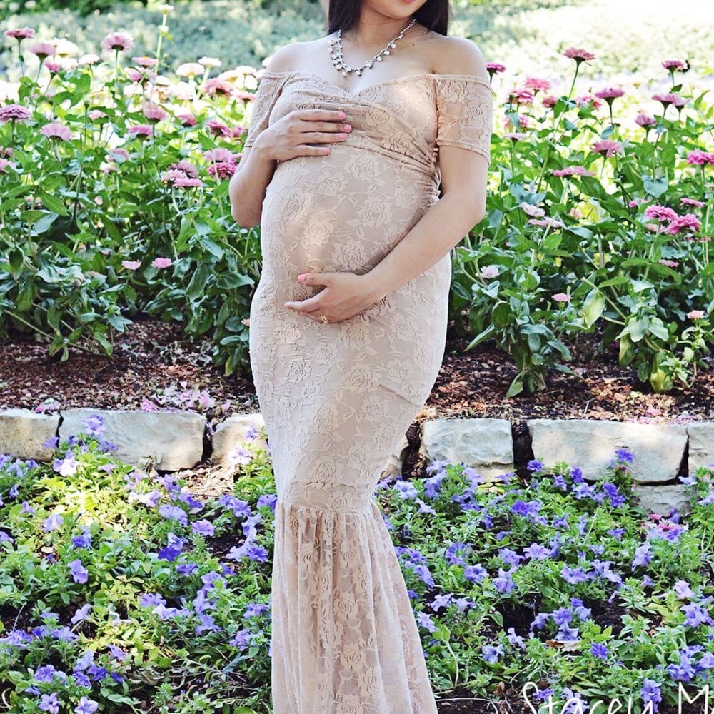 Lace Maternity Gown
